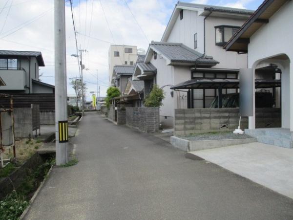 松山市余戸南２丁目の中古一戸建て