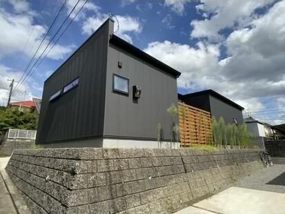 東温市松瀬川の中古一戸建て