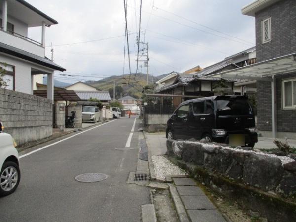 松山市東野３丁目の中古一戸建て