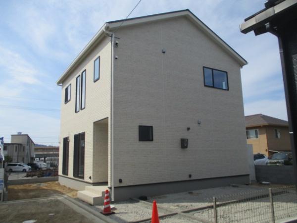馬木町　Ⅱ期　２号棟