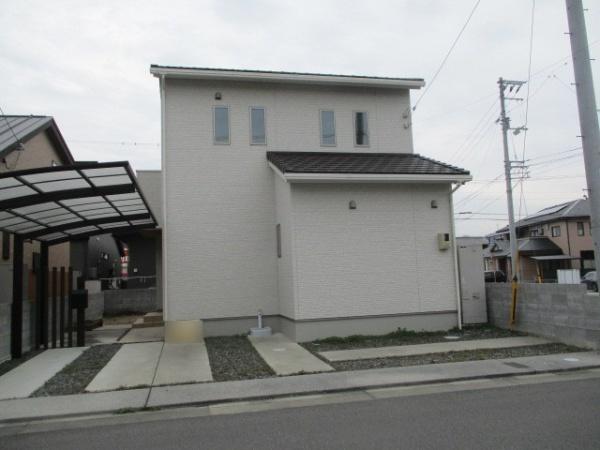伊予郡砥部町高尾田