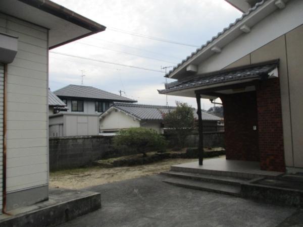 松山市別府町の中古一戸建て