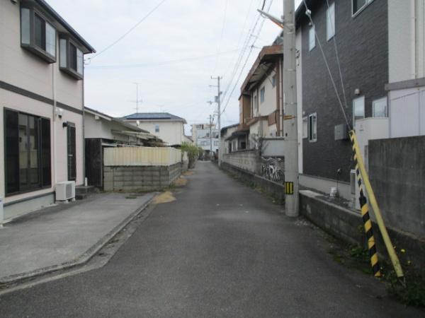 松山市空港通２丁目の中古一戸建て
