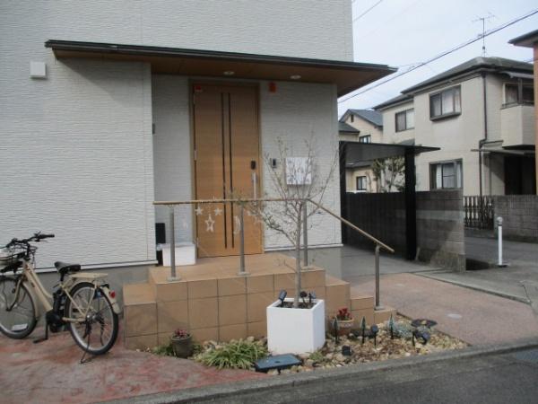 松山市小坂４丁目の中古一戸建て