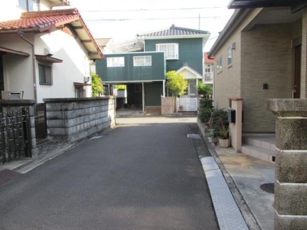 松山市保免西１丁目の中古一戸建て