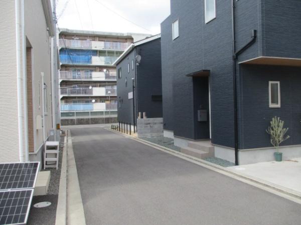 松山市市坪北２丁目の中古一戸建て