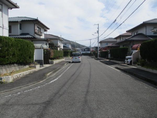 松山市湯の山６丁目の中古一戸建て