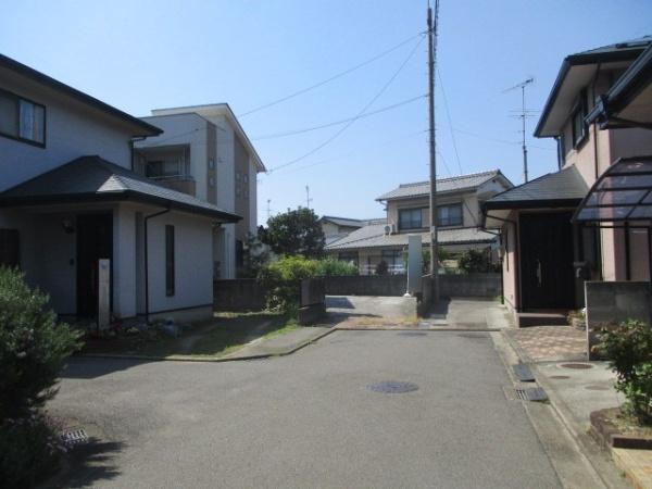東温市志津川