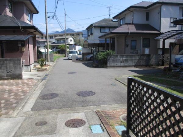 東温市志津川の中古一戸建て