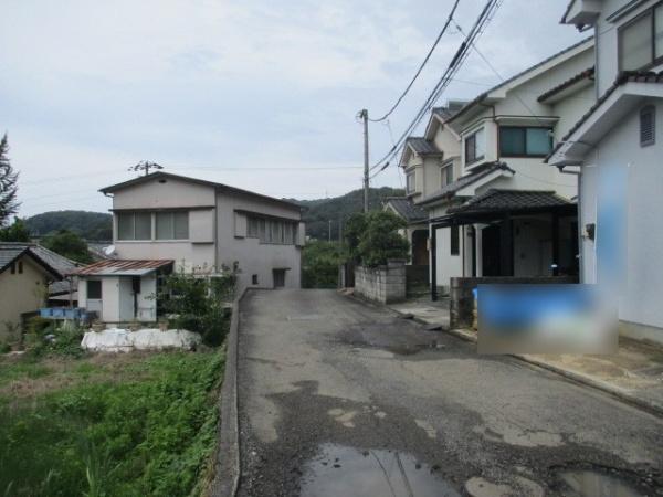 松山市権現町の中古一戸建て