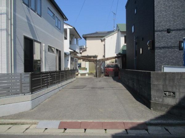 鷹子町