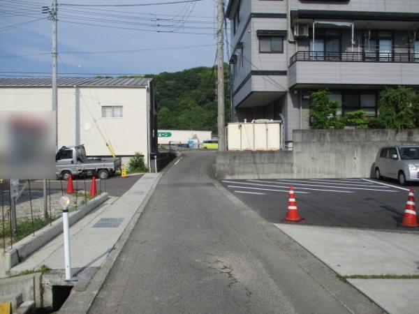 伊予郡砥部町千足