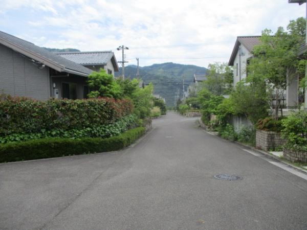 松山市湯の山東２丁目の中古一戸建て