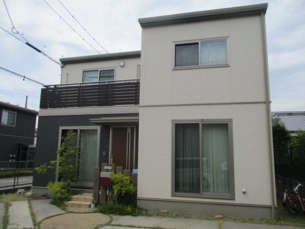 東温市志津川南３丁目