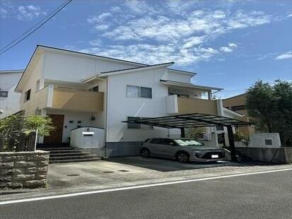松山市南白水１丁目の中古一戸建て