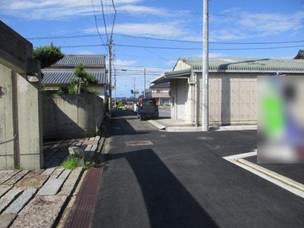 伊予郡松前町大字筒井　４号棟