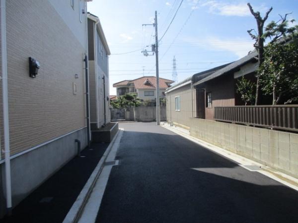 伊予郡松前町大字筒井　３号棟