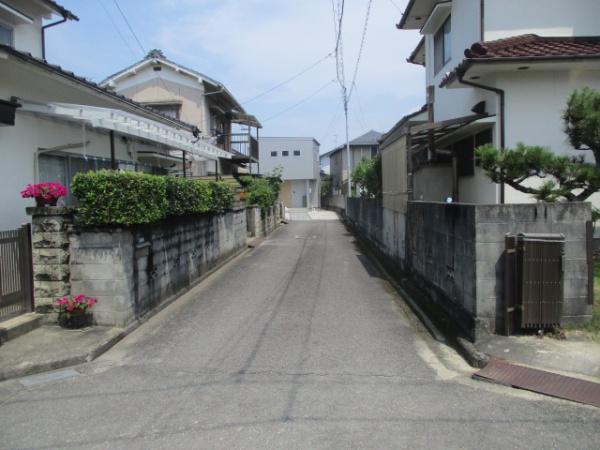 松山市星岡４丁目の中古一戸建て