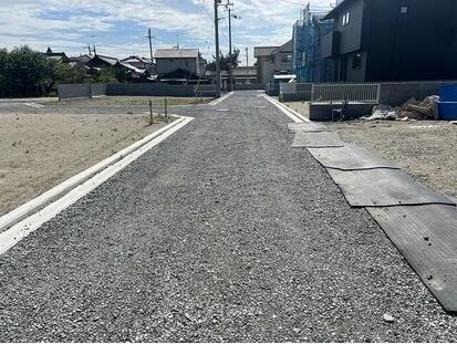 伊予郡松前町大字南黒田　１号地