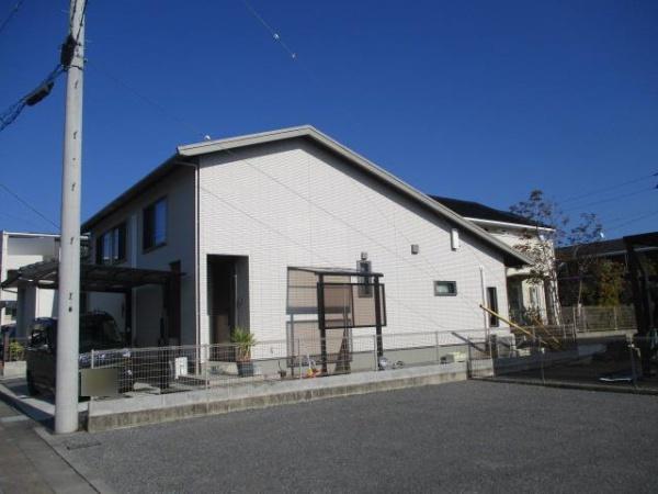 東温市志津川南５丁目