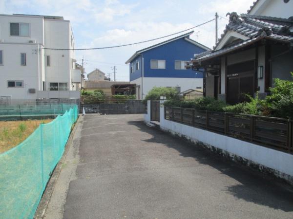 松山市保免西２丁目の中古一戸建て