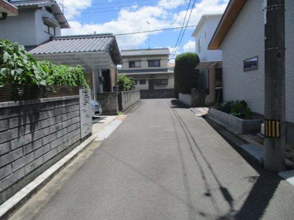 松山市西石井１丁目の中古一戸建て