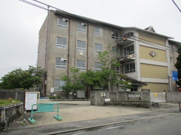 松山市鷹子町の土地(松山市立久米小学校)