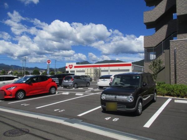 ロイヤルガーデン桑原中央通り