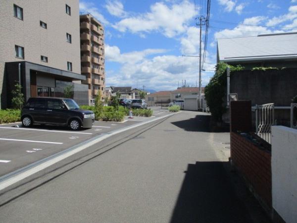 ロイヤルガーデン桑原中央通り