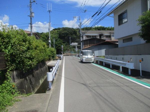 松山市吉藤２丁目の中古一戸建て