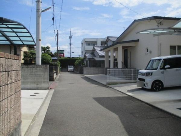 松山市鷹子町の中古一戸建て