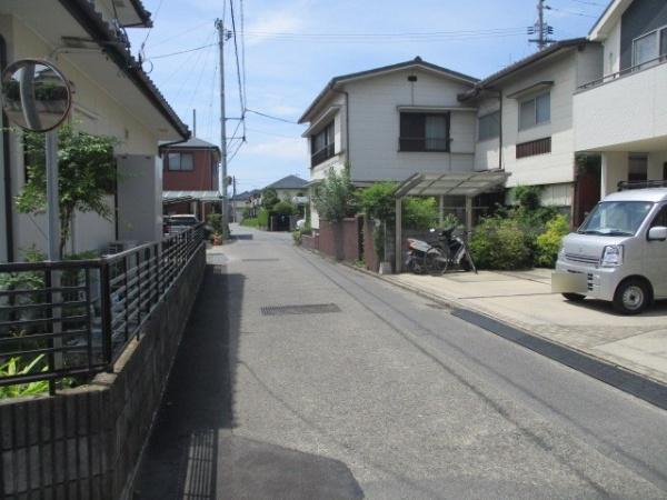 松山市越智３丁目の中古一戸建て