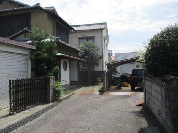 松山市越智３丁目の中古一戸建て