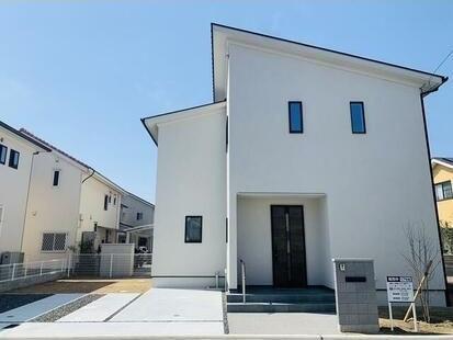 伊予郡松前町大字北黒田　１７号地