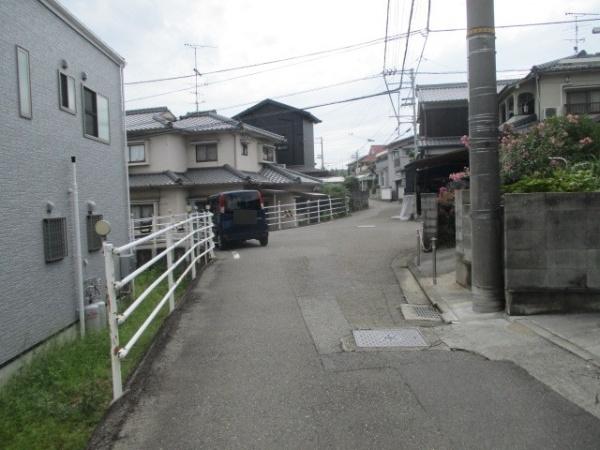松山市朝日ケ丘２丁目の中古一戸建て
