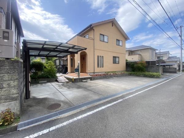 伊予郡砥部町