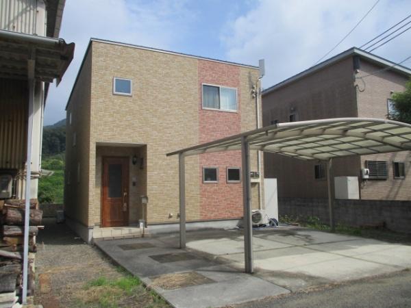 伊予郡砥部町岩谷口