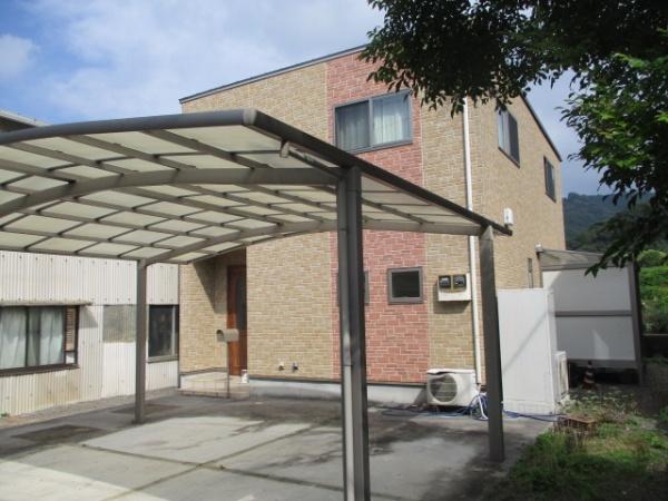 伊予郡砥部町岩谷口