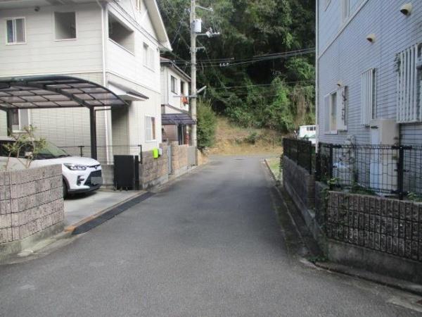 松山市下伊台町の中古一戸建て