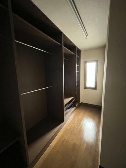 松山市市坪南３丁目の中古一戸建て