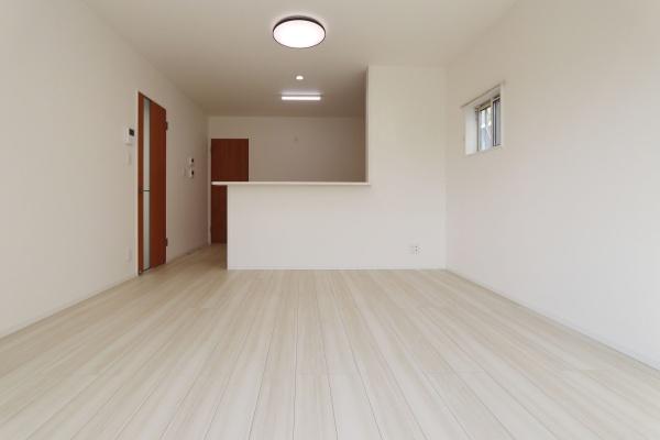 松山市鷹子町の中古一戸建て