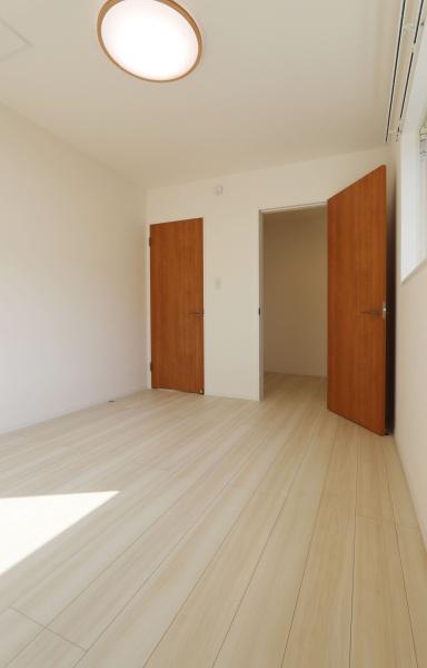 松山市鷹子町の中古一戸建て