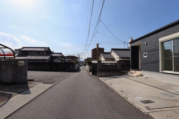 松山市鷹子町の中古一戸建て