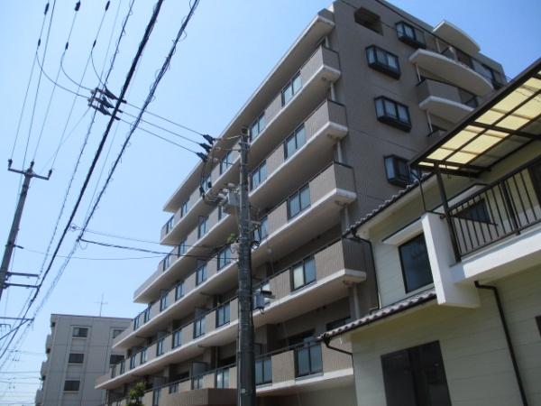 シャルマンコーポ松山城北