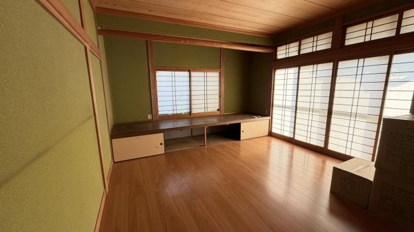 松山市西垣生町の中古一戸建て