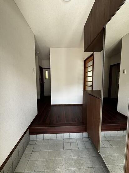 松山市別府町の中古一戸建て