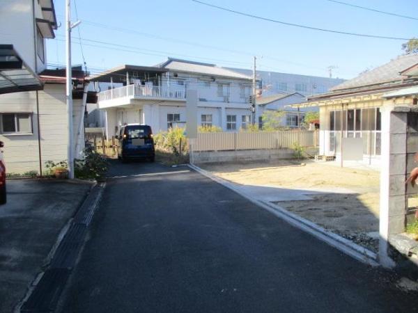 伊予郡松前町大字筒井