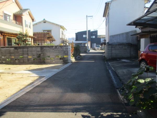 伊予郡松前町大字筒井