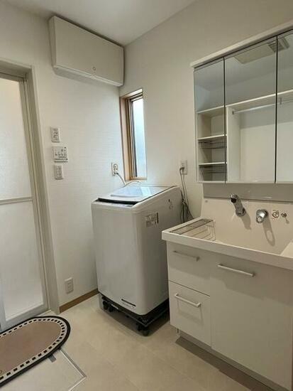 松山市南白水３丁目の中古一戸建て