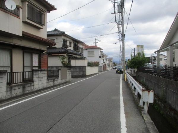 松山市和泉南４丁目の中古一戸建て